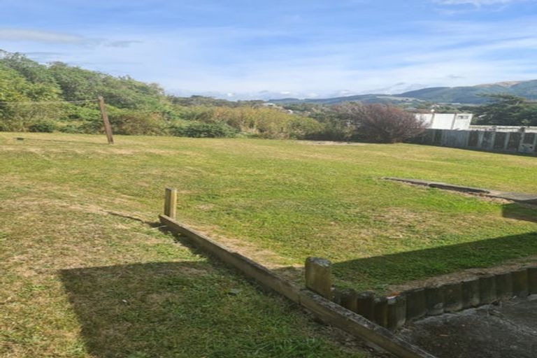 Photo of property in 62 Mckillop Street, Ranui, Porirua, 5024