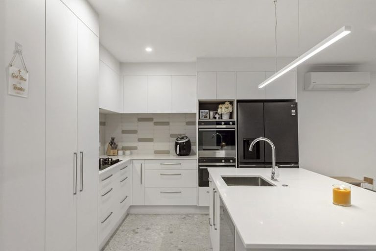 Photo of property in 15 Pamu Road, Whenuapai, Auckland, 0618