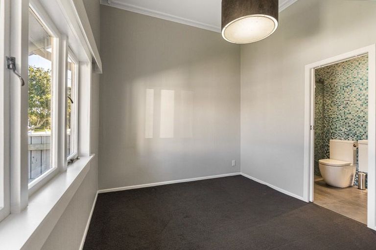 Photo of property in 7 Dunbar Road, Mount Eden, Auckland, 1024