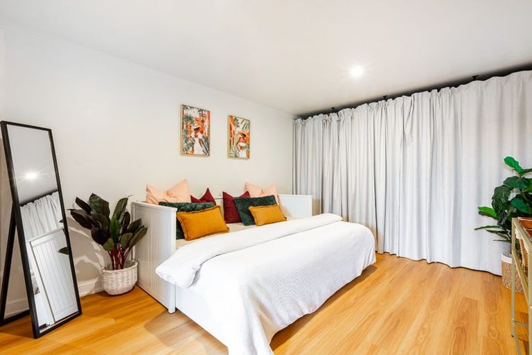 Photo of property in 1/107 Allington Road, Karori, Wellington, 6012