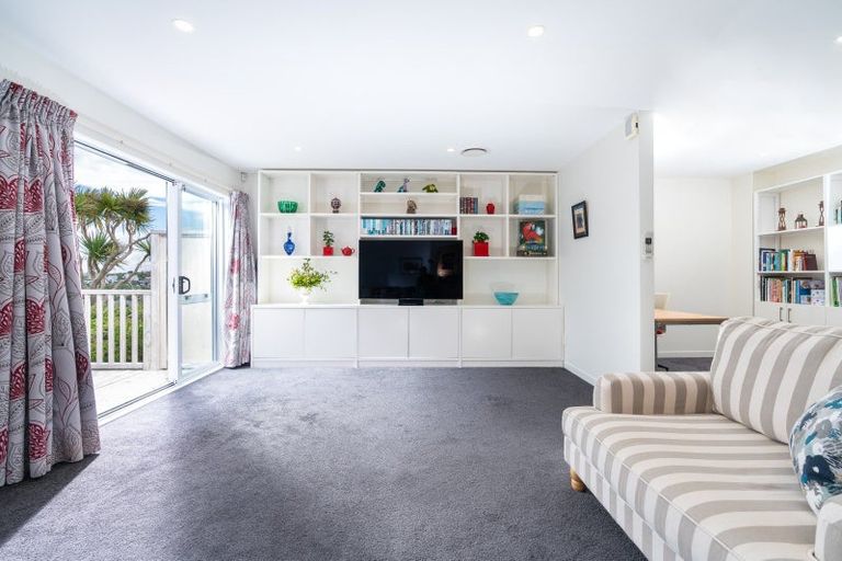 Photo of property in 5/143 Cockayne Road, Khandallah, Wellington, 6035