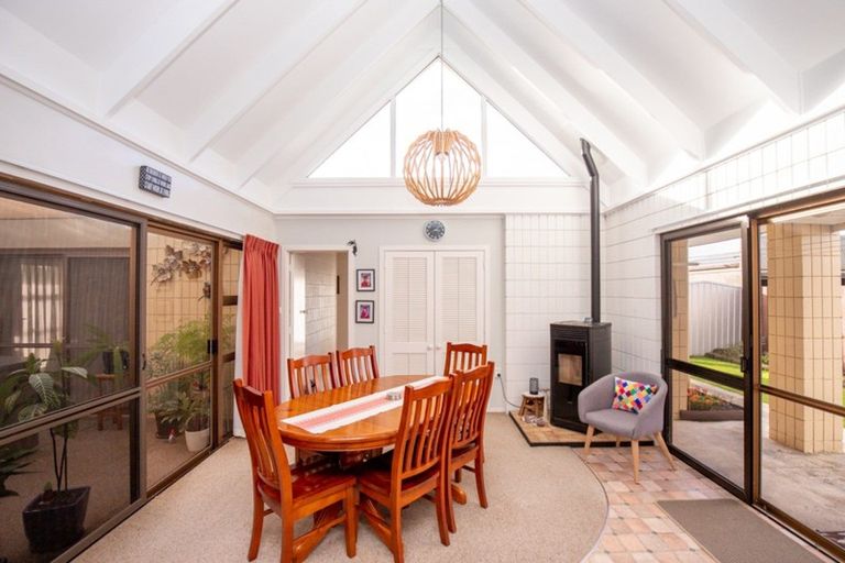 Photo of property in 6 Pinnock Place, Ngatea, 3503