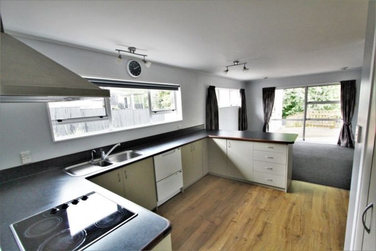 Photo of property in 28 Cullen Crescent, Tokoroa, 3420