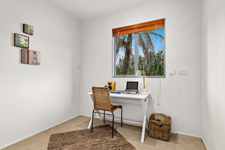 Photo of property in 38 Westminster Glen, Matakana, Warkworth, 0985