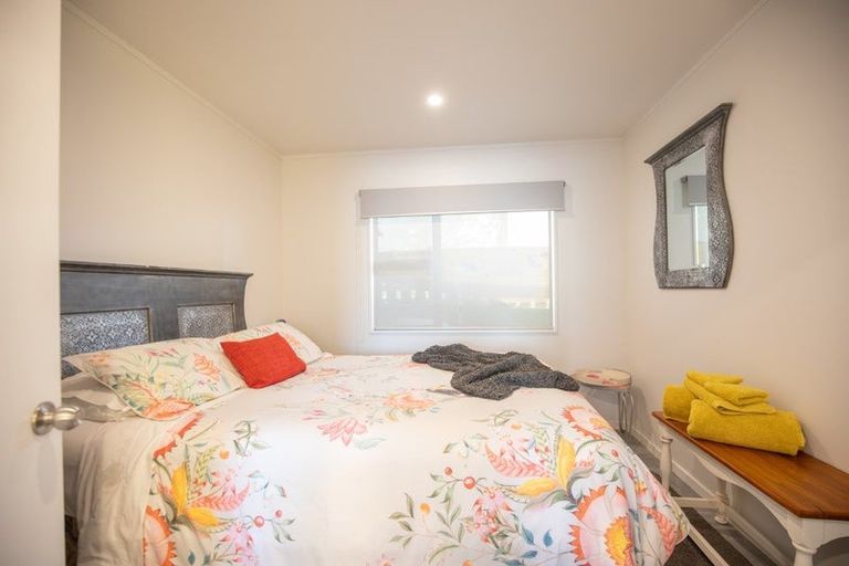Photo of property in 48 Wainui Road, Raglan, 3225
