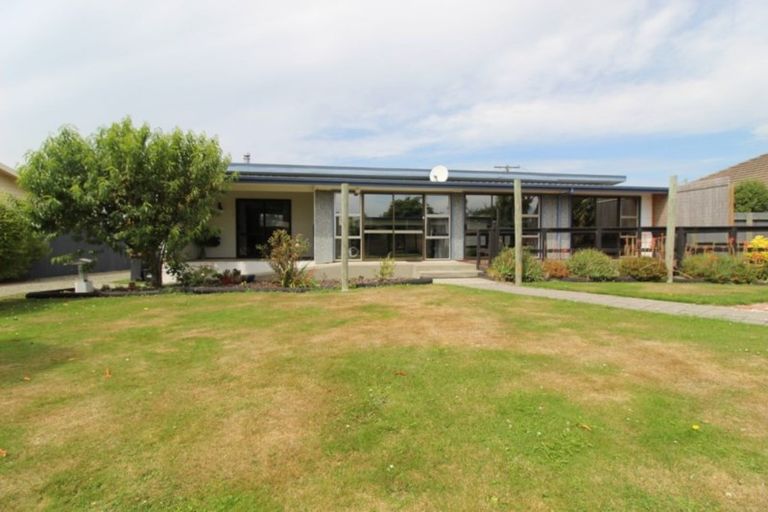 Photo of property in 4 Studholme Street, Waimate, 7924
