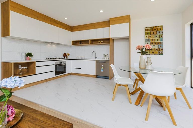 Photo of property in 108 Joseph Street, Flat Bush, Auckland, 2019
