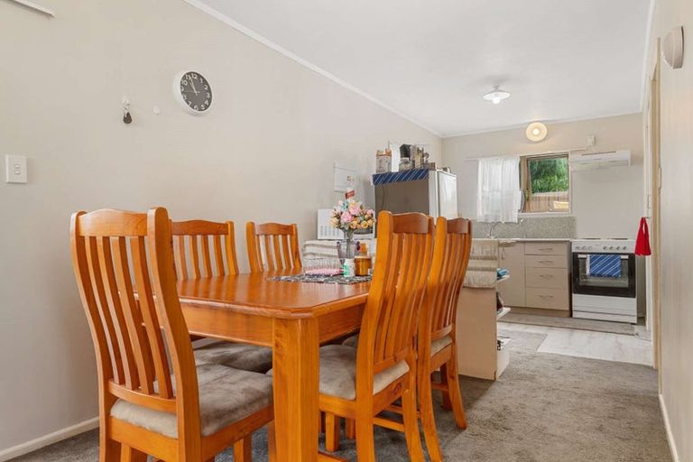 Photo of property in 2 Forsyth Street, St Andrews, Hamilton, 3200