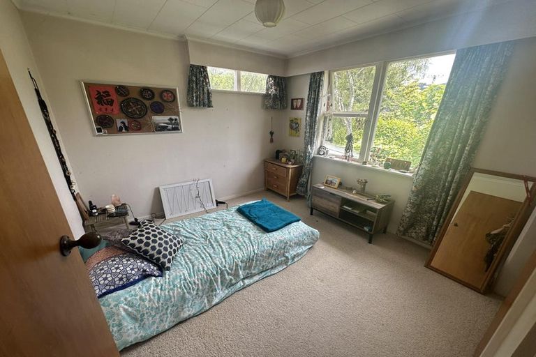 Photo of property in 4a Dowling Grove, Silverstream, Upper Hutt, 5019