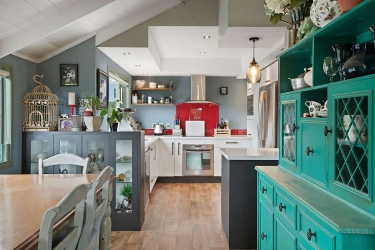 Photo of property in 213 Kauri Point Road, Tahawai, Katikati, 3170