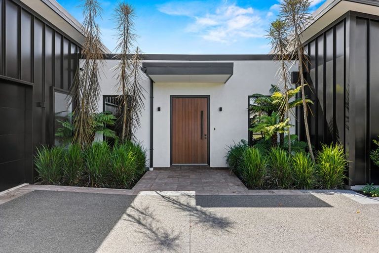 Photo of property in 9 Farrelly Place, Casebrook, Christchurch, 8051