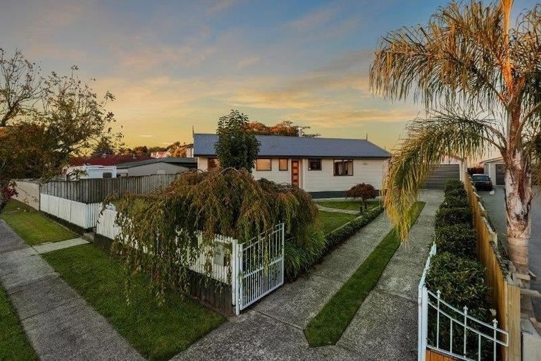 Photo of property in 11 Highland Drive, Pukete, Hamilton, 3200
