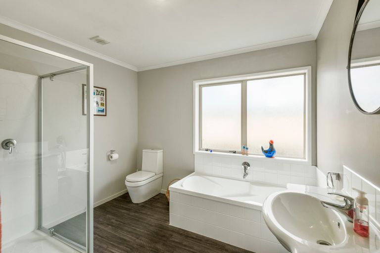 Photo of property in 121 Warrington Street, Mairehau, Christchurch, 8013