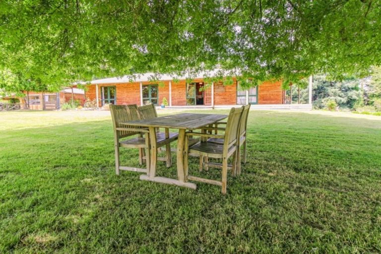 Photo of property in 752 Ponatahi Road, Martinborough, Carterton, 5792