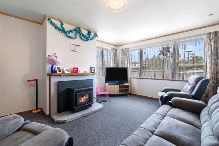 Photo of property in 15 Wharenui Road, Owhata, Rotorua, 3010