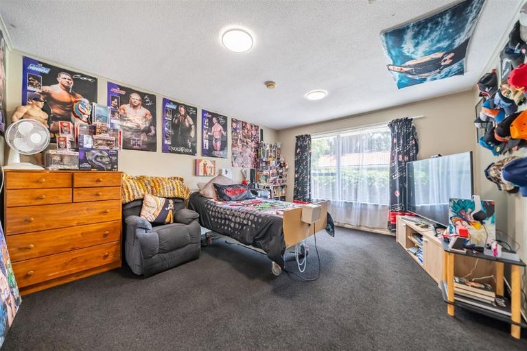 Photo of property in 4 Davis Crescent, Elderslea, Upper Hutt, 5018