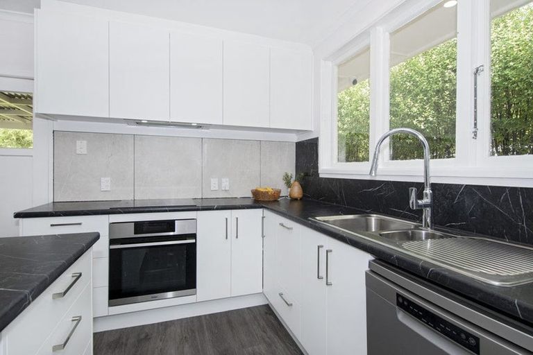 Photo of property in 3 Woodhill Close, Avenues, Whangarei, 0110