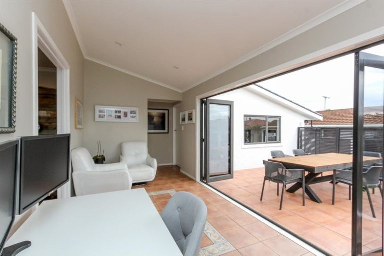 Photo of property in 1 Barriball Street, Fitzroy, New Plymouth, 4312