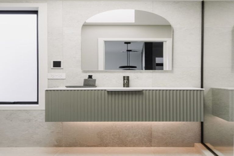 Photo of property in 37 Ruapehu Street, Paraparaumu, 5032