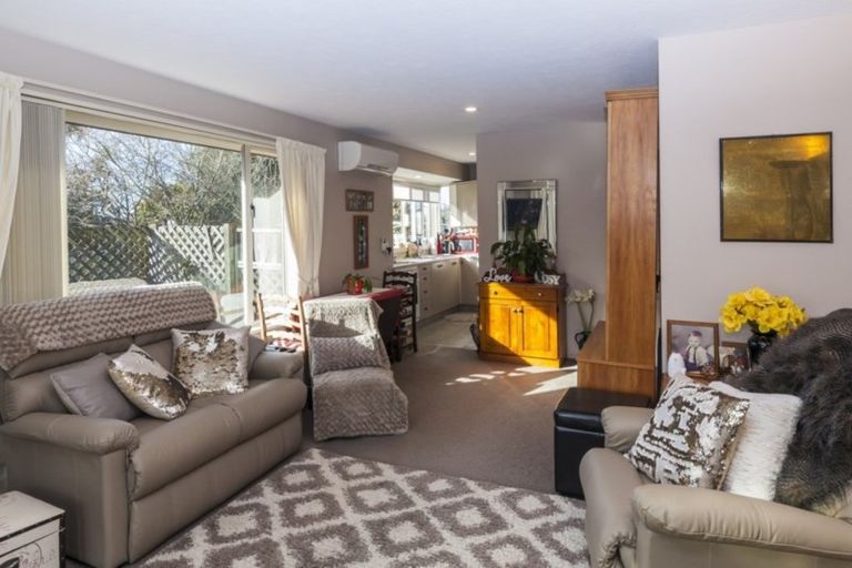 Photo of property in 856 Main Road North, Belfast, Christchurch, 8051