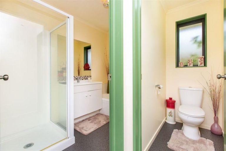 Photo of property in 9 Dixon Road, Fitzroy, Hamilton, 3206