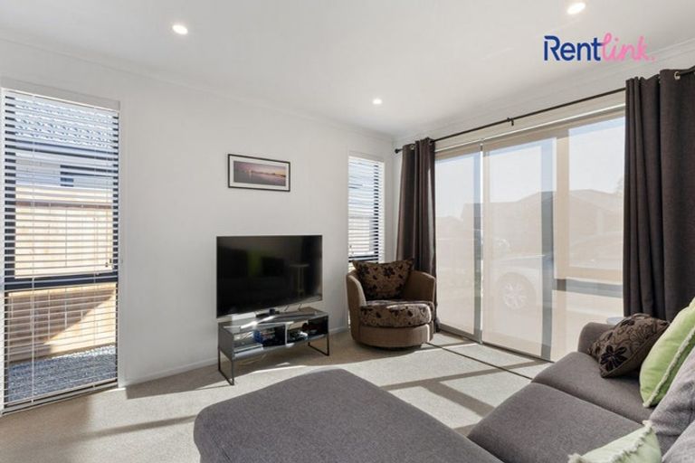 Photo of property in 79 Hills View Drive, Papamoa, 3118