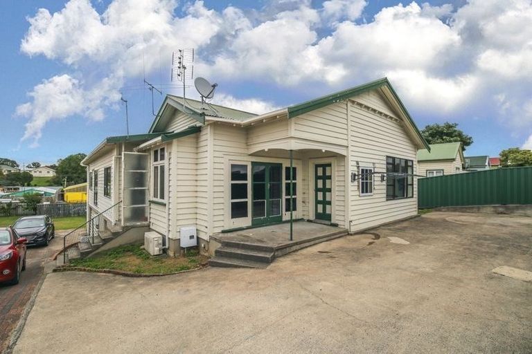 Photo of property in 190 Albert Park Drive, Te Awamutu, 3800