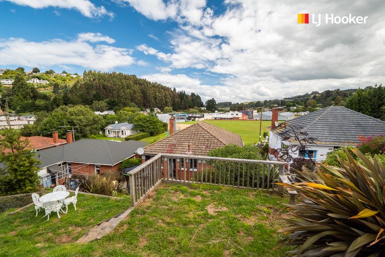 Photo of property in 26 Frasers Road, Glenross, Dunedin, 9011