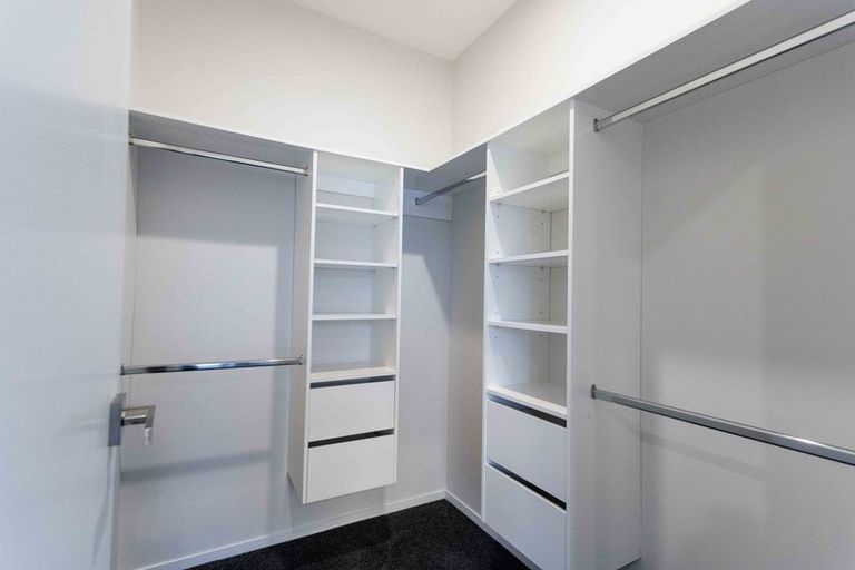 Photo of property in 2 Darley Way, Papakura, 2110