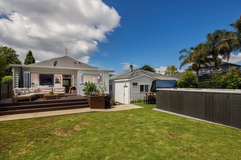 Photo of property in 26 Wairere Avenue, Mount Albert, Auckland, 1025
