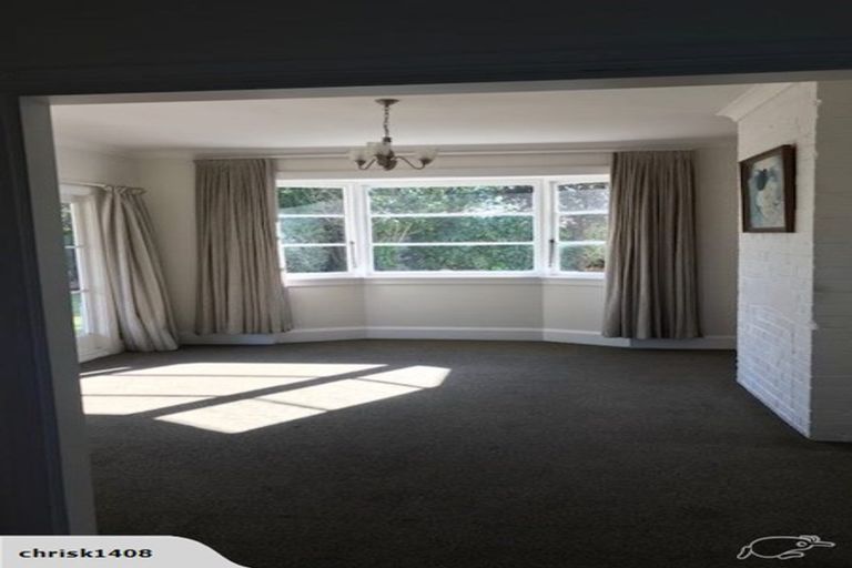 Photo of property in 11 Windermere Road, Papanui, Christchurch, 8053