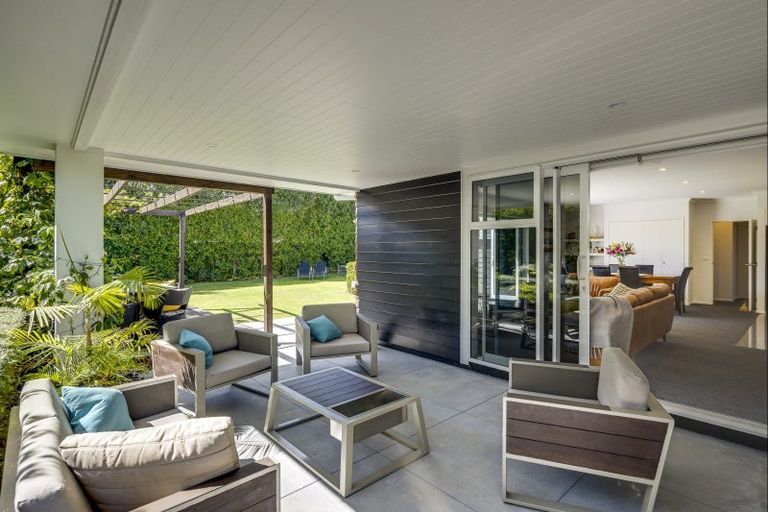 Photo of property in 11 Te Heipora Place, Havelock North, 4130