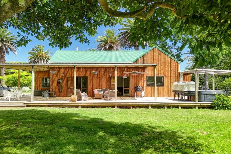 Photo of property in 15 Kukuta Road, Okoia, Whanganui, 4573