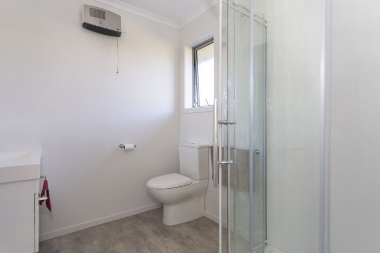 Photo of property in 32 Blue Stone Drive, Waiareka Junction, Oamaru, 9401