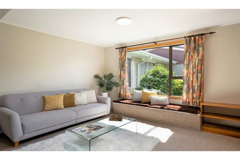 Photo of property in 85 Hargood Street, Woolston, Christchurch, 8062