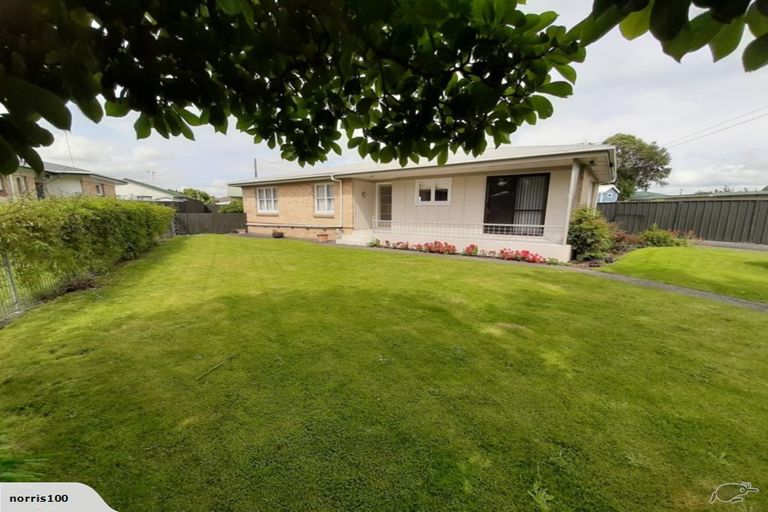 Photo of property in 16 Coleridge Drive, Enderley, Hamilton, 3214