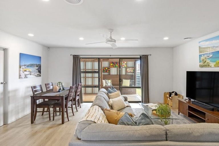 Photo of property in 7c Helvetia Road, Pukekohe, 2120