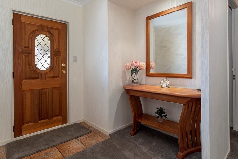 Photo of property in 112 Pacific View Road, Papamoa Beach, Papamoa, 3118