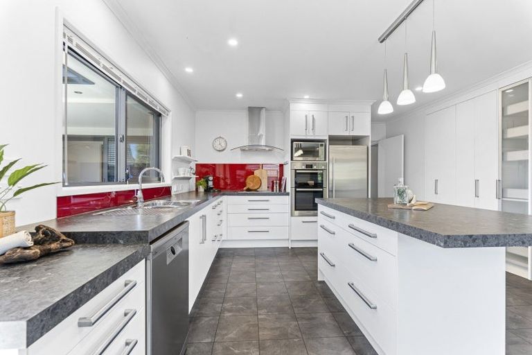 Photo of property in 271a Carrington Street, Vogeltown, New Plymouth, 4310