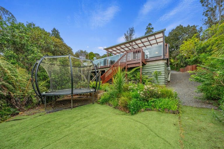 Photo of property in 321 Wairere Road, Waitakere, Henderson, 0782