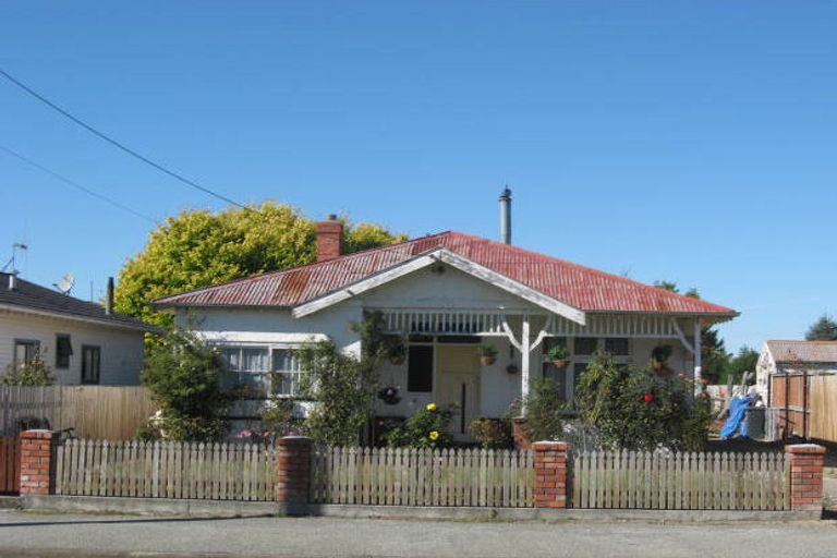 Photo of property in 53 Belt Street, Waimate, 7924