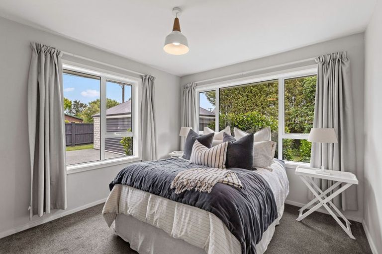 Photo of property in 35 Sabys Road, Halswell, Christchurch, 8025