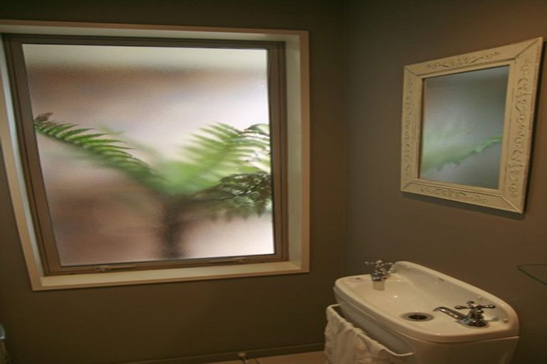 Photo of property in 1a Andrews Crescent, Spreydon, Christchurch, 8024