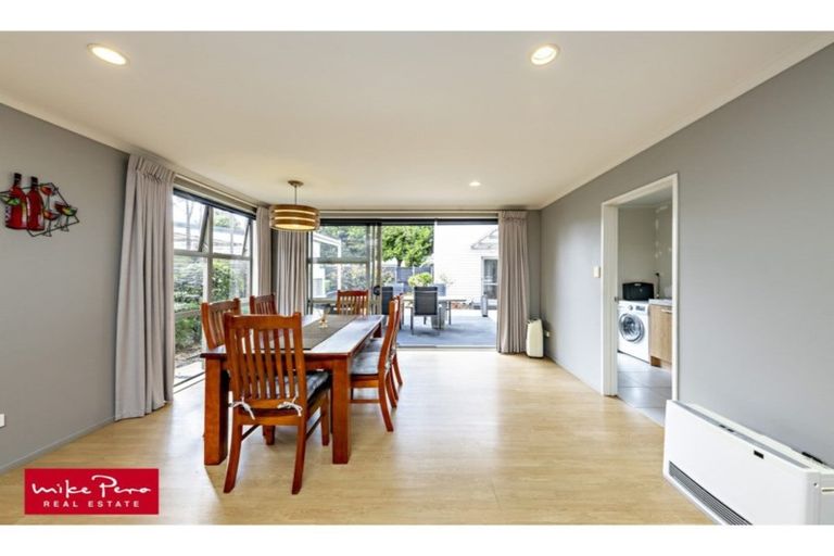 Photo of property in 47 Bruce Pulman Drive, Takanini, 2112