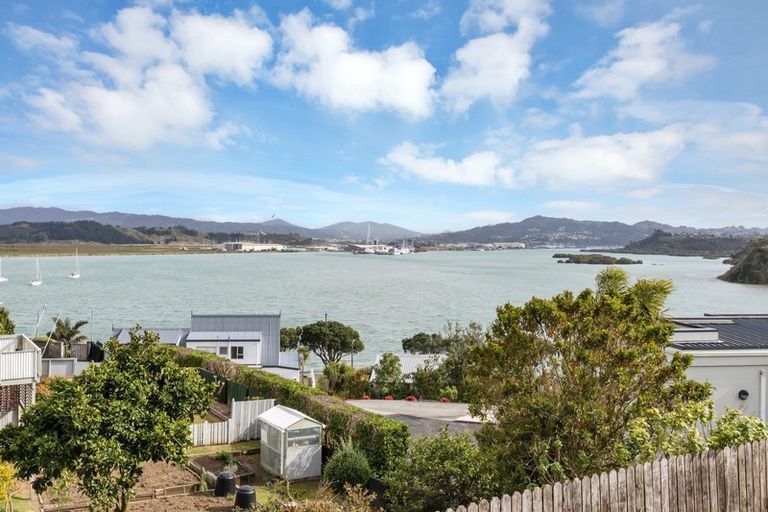 Photo of property in 4a Munro Street, Onerahi, Whangarei, 0110