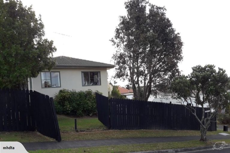 Photo of property in 5 Charlotte Street, Stanmore Bay, Whangaparaoa, 0932