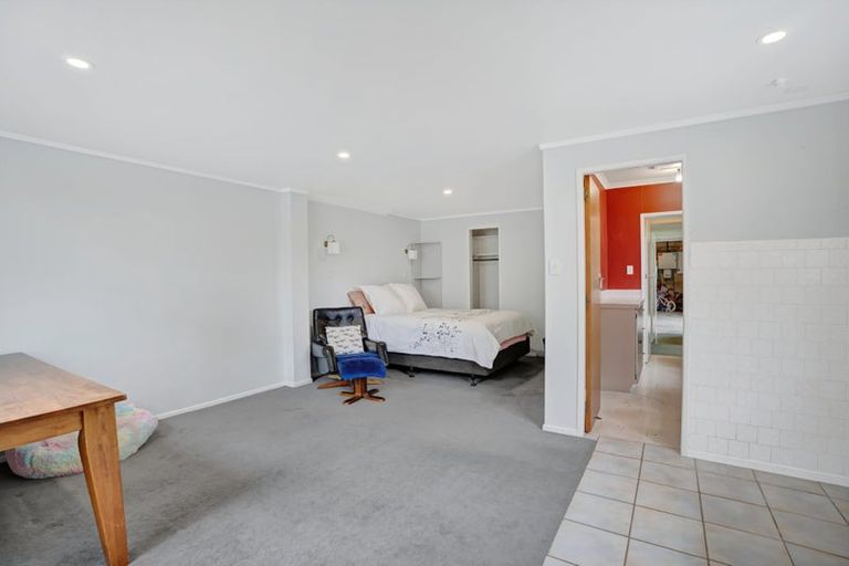 Photo of property in 1634 Mountain Road, Inglewood, 4386