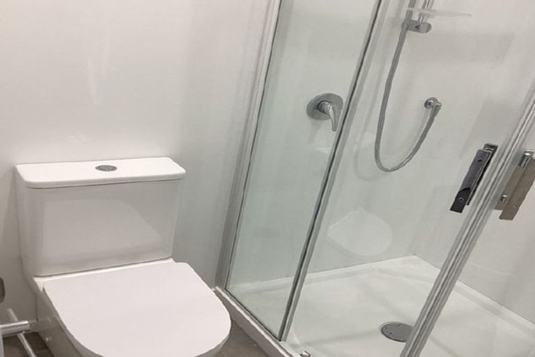 Photo of property in 17 Ngae Place, Mangere East, Auckland, 2024