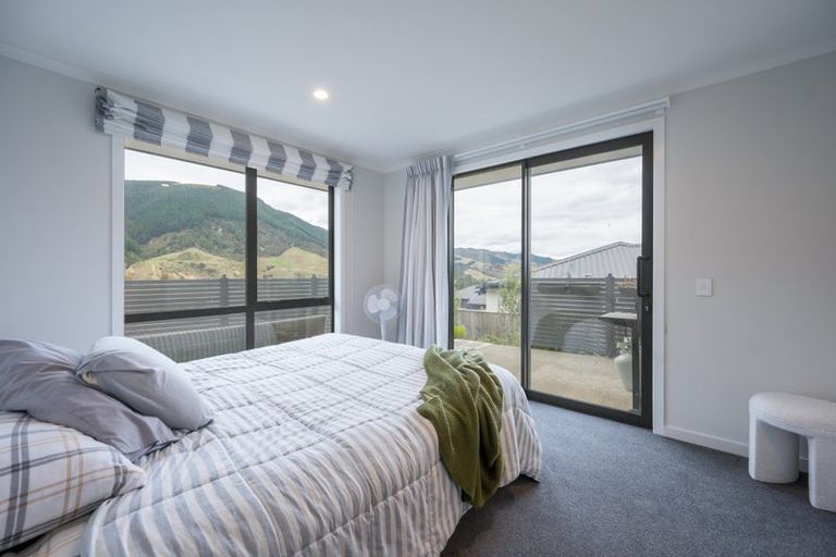 Photo of property in 25 Huntaway Close, Stoke, Nelson, 7011