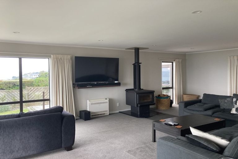 Photo of property in 42 Gurkha Crescent, Khandallah, Wellington, 6035